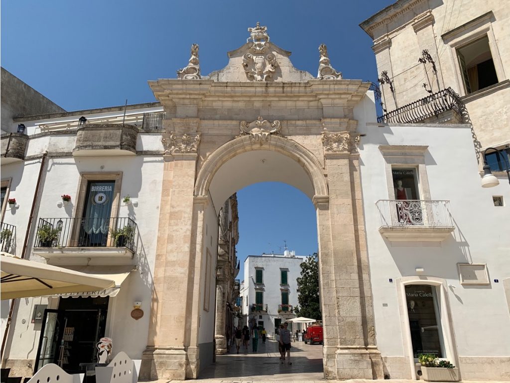 Arco di accesso al centro storico della città